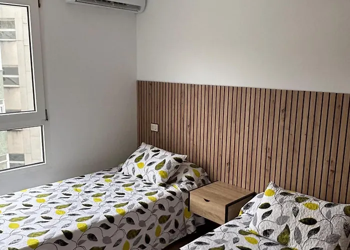 Daire Amplio Piso Reformado